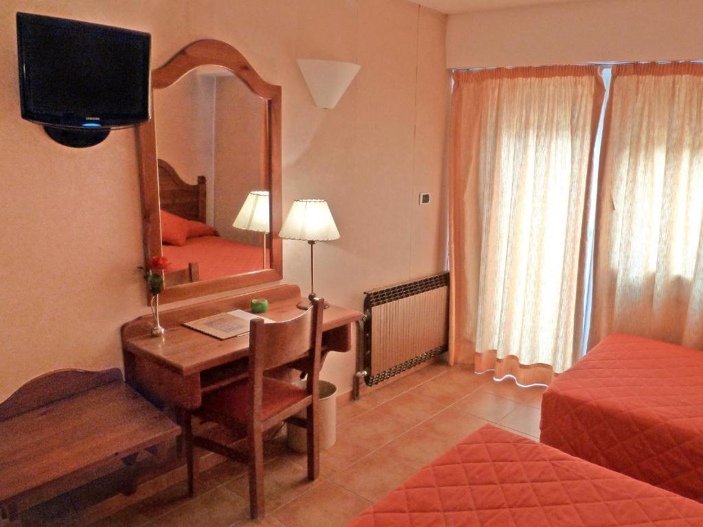 Hotel Bellpi Andorra la Vella Zimmer foto